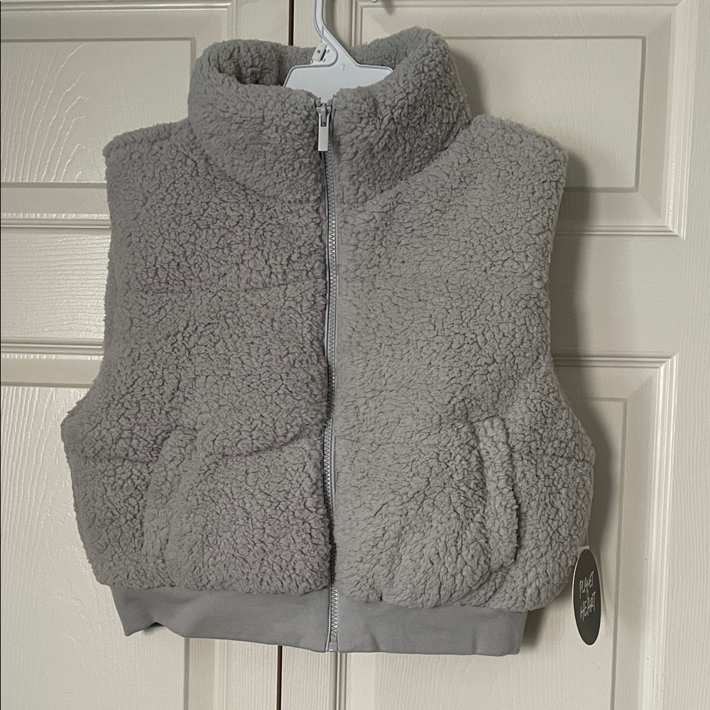 Women’s Planet Heart Sherpa-style Fleece Vest